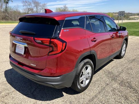 Used 2018 GMC Terrain SLE AWD/4WD image 5