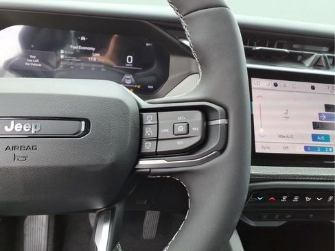 New 2026 Jeep Cherokee Laredo AWD/4WD image 20
