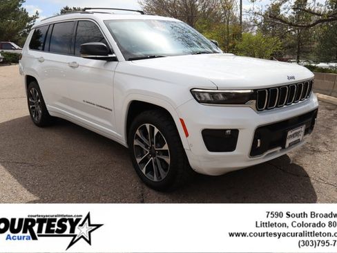 Used 2022 Jeep Grand Cherokee L Overland w/ Luxury Tech Group IV AWD/4WD image 9