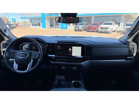 Used 2026 GMC Sierra 1500 Elevation image 14