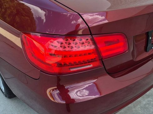 Used 2011 BMW 328i xDrive Coupe AWD/4WD image 20