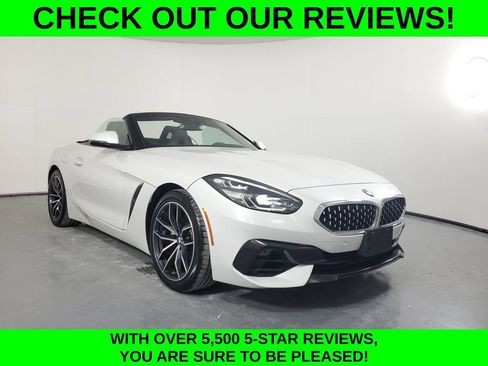 Used 2022 BMW Z4 sDrive30i w/ Driving Assistance Package RWD image 3