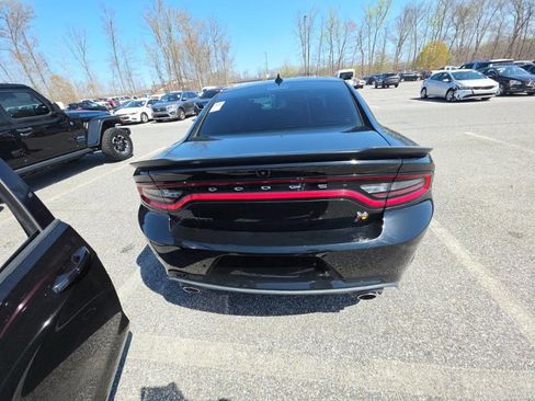Used 2022 Dodge Charger Scat Pack w/ Navigation & Travel Group image 5