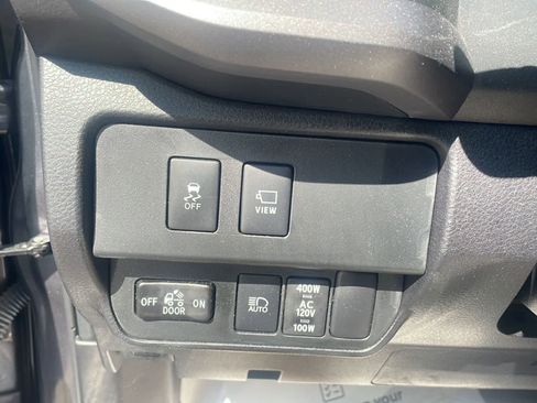 Used 2023 Toyota Tacoma TRD Pro AWD/4WD image 17