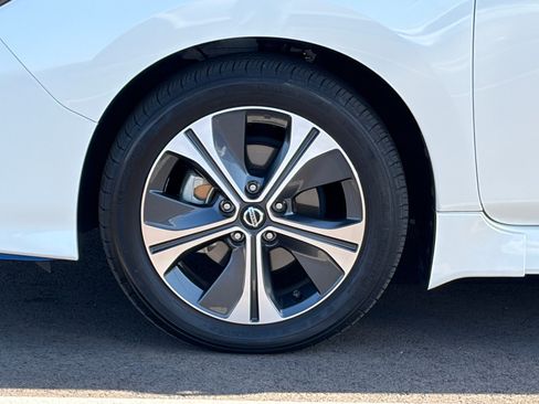 Used 2021 Nissan Leaf SL Plus FWD image 6