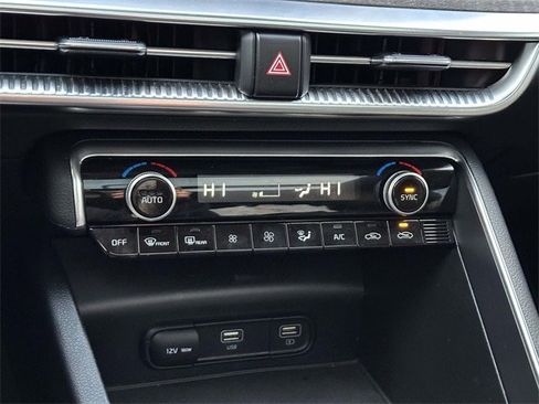 Used 2022 Kia K5 EX w/ EX Premium Package image 11