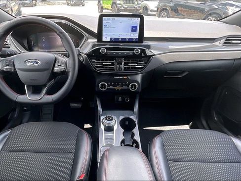 Used 2025 Ford Escape ST-Line FWD image 7