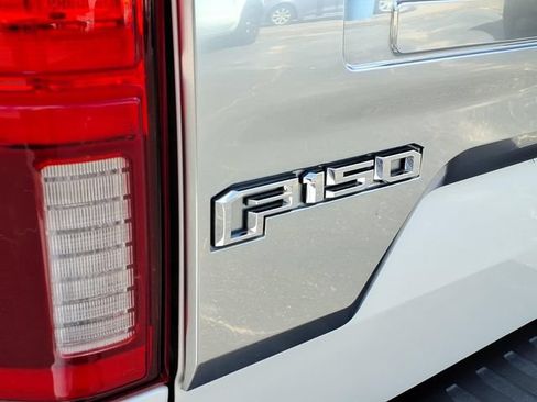 Used 2019 Ford F150 King Ranch w/ Equipment Group 601A Luxury AWD/4WD image 12