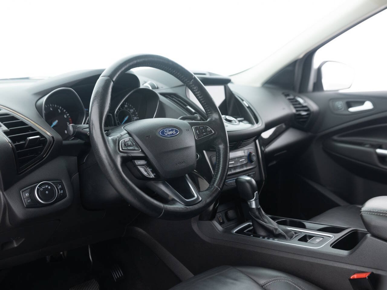 Used 2017 Ford Escape Titanium FWD image 25