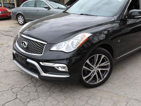Used 2016 INFINITI QX50 AWD w/ Technology Package image 2