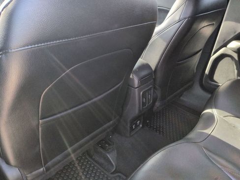 Certified 2021 Jeep Compass Latitude image 18