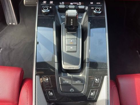 Certified 2022 Porsche 911 Carrera S RWD image 30