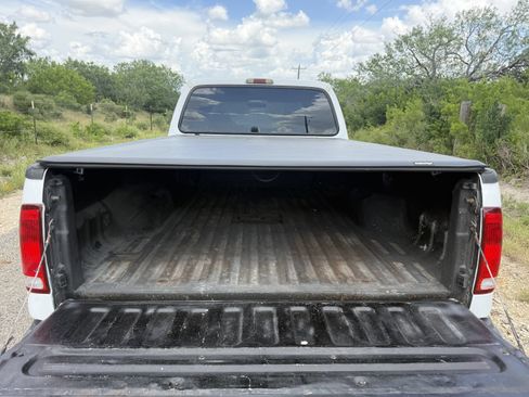 Used 2001 Ford F350 XL RWD image 5