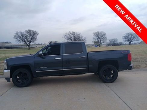 Used 2018 Chevrolet Silverado 1500 LTZ image 6