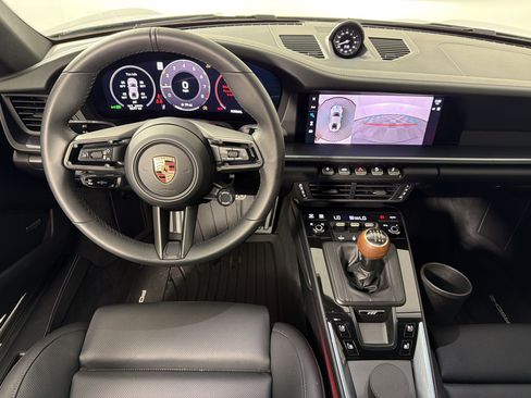 Certified 2025 Porsche 911 Carrera T RWD image 27
