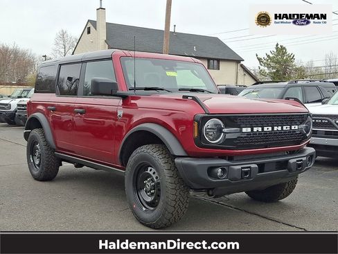 New 2026 Ford Bronco Big Bend w/ Black Diamond Package AWD/4WD image 1