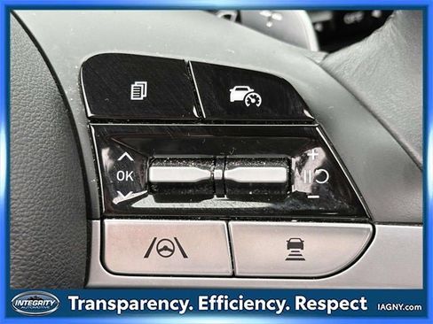 Used 2022 Hyundai Tucson Limited w/ Winter Package image 24