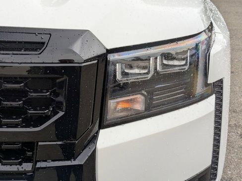 New 2026 Nissan Frontier SV w/ Tow Package image 10