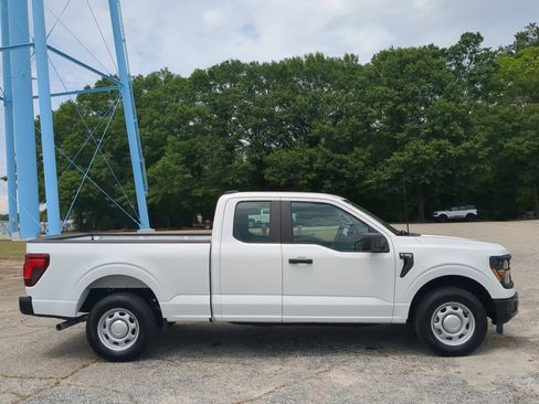 Certified 2024 Ford F150 XL RWD image 2