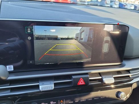 New 2026 Kia Sportage S image 10