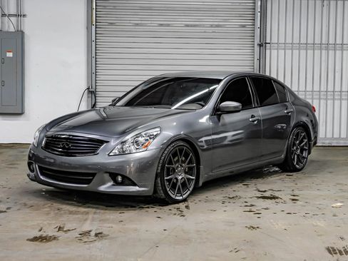 Used 2015 INFINITI Q40 image 6