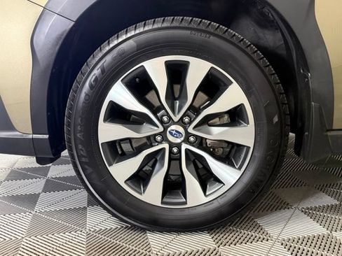 Used 2023 Subaru Outback Touring XT AWD/4WD image 10