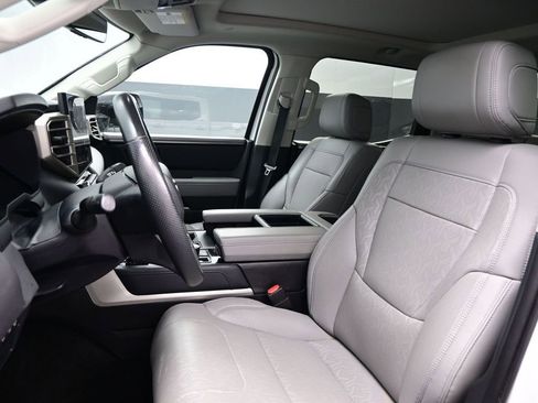 Used 2024 Toyota Tundra Limited w/ TRD Off-Road Package image 7