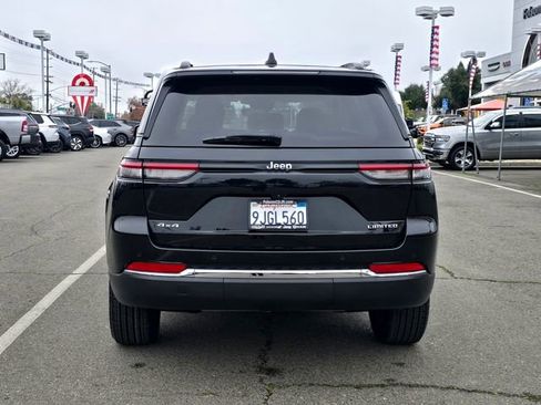 Certified 2022 Jeep Grand Cherokee Limited image 5