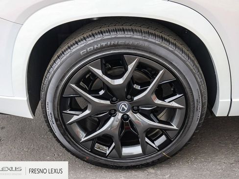 Certified 2026 Lexus TX 500h AWD image 8