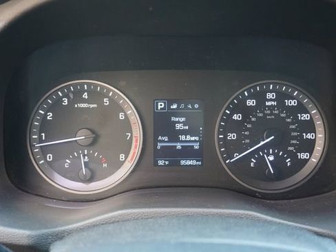 Used 2017 Hyundai Tucson SE w/ SE Popular Package 02 FWD image 8