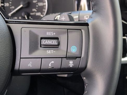 Certified 2025 Nissan Pathfinder SL AWD/4WD image 19