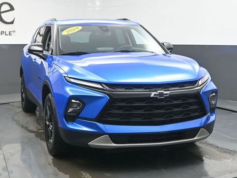 Used 2024 Chevrolet Blazer LT w/ Convenience Package FWD image 50