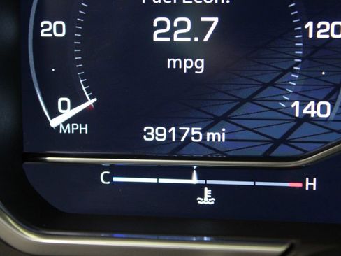 Used 2022 GMC Sierra 1500 Denali Ultimate image 11