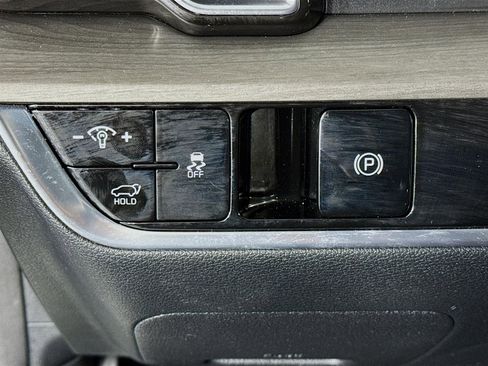 Certified 2023 Kia Sportage X-Line w/ X-Line Premium Package image 10