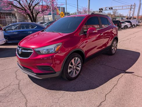 Used 2018 Buick Encore Preferred image 1