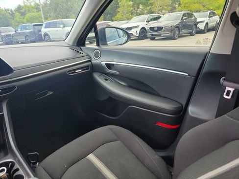 Used 2022 Hyundai Sonata SEL w/ Convenience Package FWD image 13