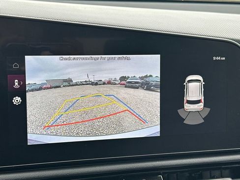 Used 2024 Kia Niro EX Touring image 34