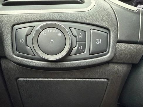 Used 2020 Ford Edge SEL AWD/4WD image 20