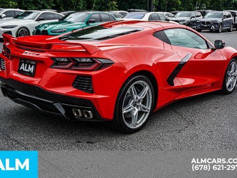 Used 2021 Chevrolet Corvette Stingray Preferred Cpe w/ Z51 Performance Package RWD image 5