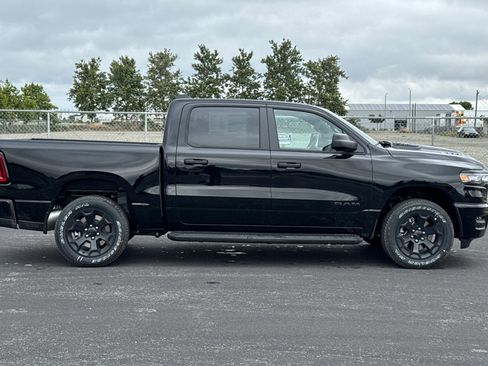 New 2026 RAM 1500 Express AWD/4WD image 2