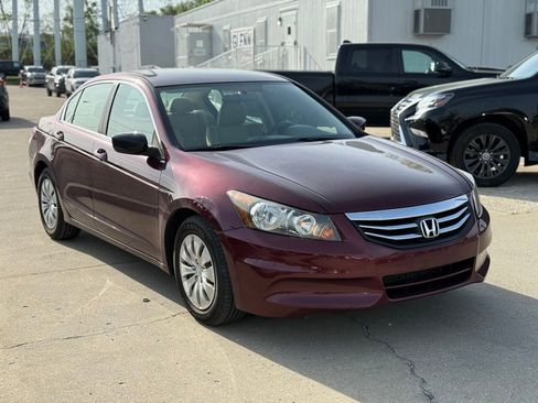 Used 2012 Honda Accord LX image 4