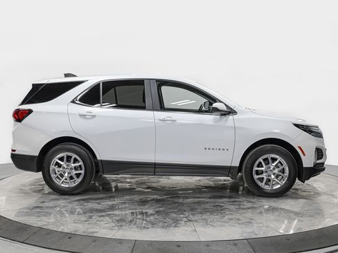 Used 2024 Chevrolet Equinox LT w/ LPO, Floor Liner Package AWD/4WD image 8