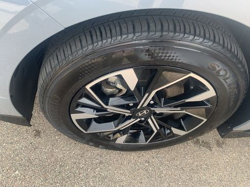 Certified 2025 Hyundai Sonata SEL FWD image 29