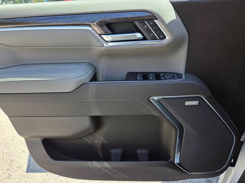 New 2026 Chevrolet Silverado 1500 LTZ w/ LTZ Premium Package AWD/4WD image 25