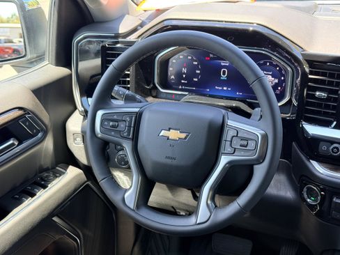 New 2026 Chevrolet Silverado 1500 LT AWD/4WD image 16