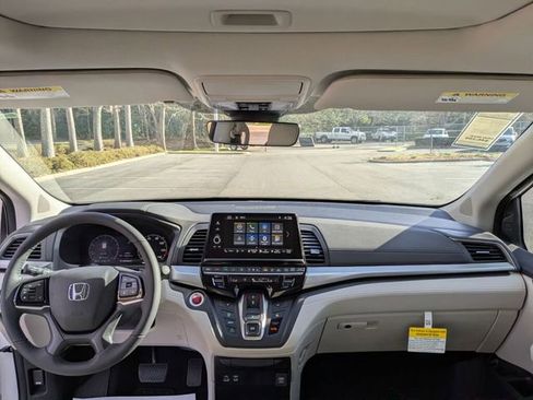 New 2026 Honda Odyssey EX-L image 11