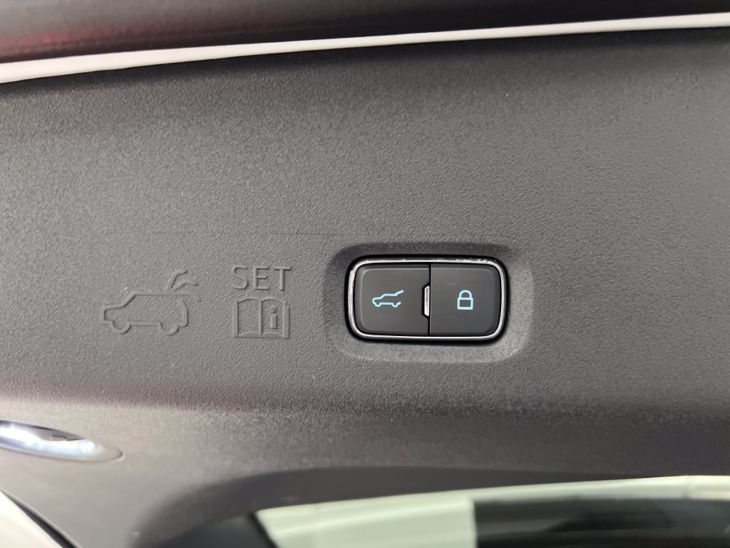 Used 2025 Ford Expedition Active RWD image 54
