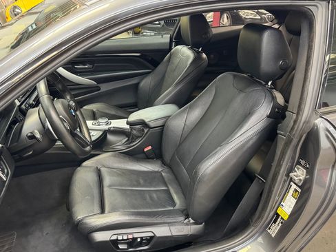 Used 2014 BMW 435i Coupe image 16