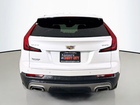 Used 2023 Cadillac XT4 Premium Luxury w/ Cold Weather Package image 7