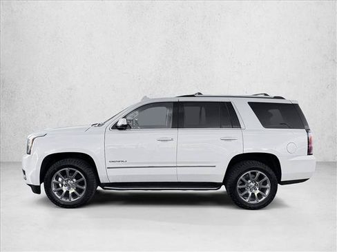 Used 2019 GMC Yukon Denali AWD/4WD image 4